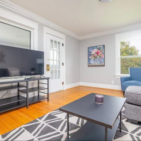 דה מוין Spacious 2 Bedroom Home Near Ingersoll & Downtown מראה חיצוני תמונה