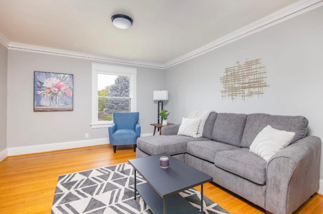 דה מוין Spacious 2 Bedroom Home Near Ingersoll & Downtown מראה חיצוני תמונה